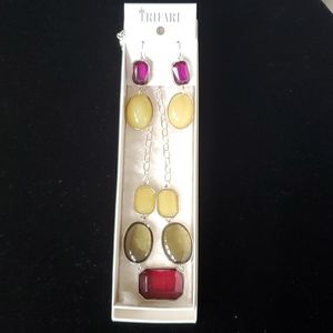 Fun, fashionable Trifari necklace set